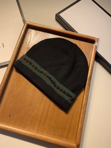 Chapeaux de créateurs de mode Bonnet pour hommes et femmes automne / hiver chapeau en tricot thermique bonnet de marque de ski bonnet de haute qualité à carreaux chapeau de crâne de luxe chaud capss bb