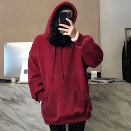 Sweats à capuche de créateurs de mode avec chapeau Femmes Vêtements pour hommes En plein air Hiver Automne Sweat-shirts chauds Rouge avec broderie Noël 25703