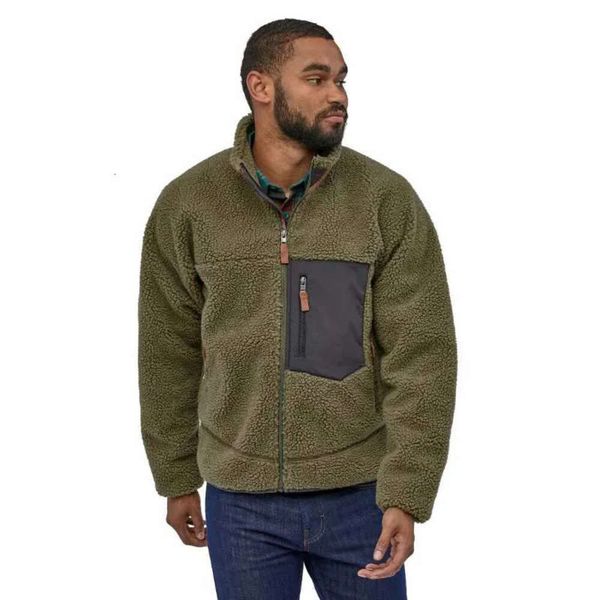 Chaquetas de diseñador de moda para hombre chaqueta de lana gruesa cálida abajo clásico retro otoño invierno s modelos de pareja abrigo de cachemira de cordero Men753