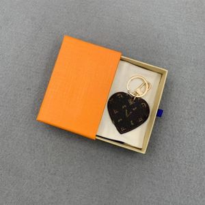 Designer de mode porte-clés à la main en cuir PU en forme de coeur motif amoureux voiture porte-clés sac charme suspendu décoration pendentif Acces237o