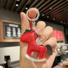 Créateur de mode porte-clés en cuir mignon diamant poney pendentif coquille porte-clés arc porte boucle cadeau hommes femmes sac de voiture porte-clés