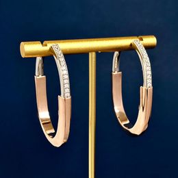 Diseñador de moda hebilla de bloqueo Pendientes de diamantes Acero inoxidable 18k oro rosa Pendientes grandes en forma de U con medio diamante para mujer Regalo de joyería