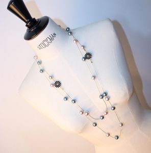 Modeontwerper luxe klassieke stijl elegante bloem parel ketting lange trui statement ketting voor vrouw4969151