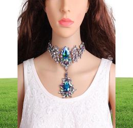 Modeontwerper Luxe overdreven zeer glinsterende mooie strass Diamond Crystal Flower Earring Choker Statement ketting 8814449