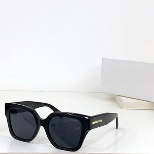 Des lunettes de soleil pour hommes et femmes de la mode PR 38Z