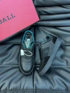 Chaussures de créateur de mode pour hommes Lettre de balle imprimée Baskets de créateurs décontractées en cuir noir vert sport baskets de luxe chaussures de sport hommes