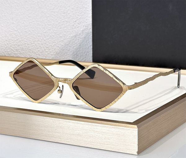 Diseñador de moda para hombre gafas de sol para mujer z14 tendencia vintage en forma de diamante marco pequeño diseño cruzado de metal vanguardista estilo único anti-ultravioleta viene con estuche