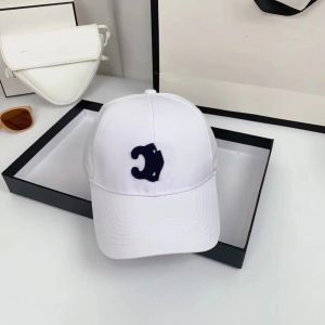 Designer de mode Menshat Femmes Hommes Casquette de baseball Celins S Lettre ajustée Été Snapback Parasol Sport Broderie Chapeaux de plage