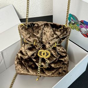 Créateur de mode de maquillage en métal Draw en peluche kofufu sac corde pendentif matériel femme chaîne de chaîne de chaîne de luxe sac à main classique petit tapis d'or ritk