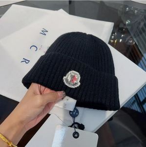 MONCLiR – chapeau en laine tricoté de luxe, de styliste, nouvelle collection automne et hiver 2023, site officiel, version 1:1, artisanat