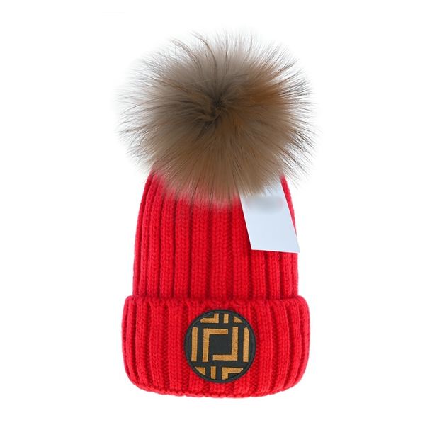 Créateur de mode MONCLiR 2023 automne et hiver nouveau chapeau de laine tricoté chapeau tricoté de luxe site officiel version 1: 1 bonnet artisanal 7 couleur 053