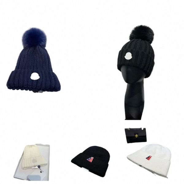 créateur de mode MONCLiR femmes bonnet hommes bonnet tricoté chapeau automne / hiver chapeau chaud chapeau épaissi Hairball tricoté mode style classique 1: 1 artisanat 26Vm #
