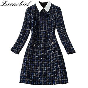 Mode Designer Navy Blue Plaid strikje Tweed herfst winter vrouwen lange mouw diamanten knop vintage wollen korte jurk 210416