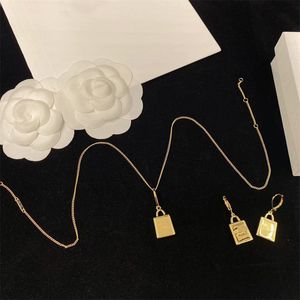 Modeontwerper ketting oorstekers sieraden goud dames heren brief kettingen oorbel set luxe huwelijksgeschenken ontwerpers hanger ketting