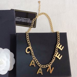 Modeontwerper ketting eenvoudige letter hanger merk sieraden choker dames 18k goud vergulde roestvrijstalen kettingen ketting voor vrouwen bruiloftsfeestjes geschenken
