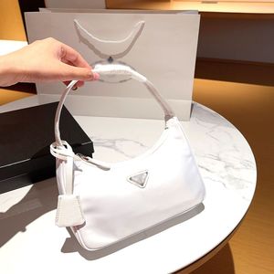 Modeontwerper Nylon waterdichte okseltas maat 20cm geschenkverpakking