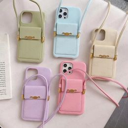 Fashion Designer telefoonhoes voor iPhone 14 Plus 13 12 11 Pro Max Trendy Color Leather Card Pocket Storage Shell Luxury Cover 14Promax met rolschouderband