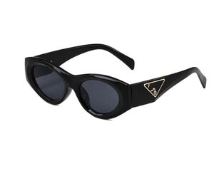 Créateur de mode PPDDA Lunettes de soleil Classic Eyeglass Goggle Outdoor Beach Sun Glasse pour homme femme en option Triangulaire Signature 5 Colours 20Z