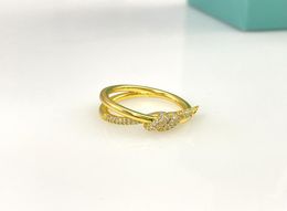 Diseñador de moda anillo oro rosa plata bowknot anillos bague para mujer dama Fiesta amantes de la boda regalo compromiso joyería de lujo3989637
