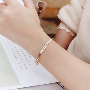 Créateur de mode Roman Digital Diamond Bangle pour Femmes Hommes Classique Titane Acier Meilleurs Amis Bracelet Bijoux Dropshipping YMB035