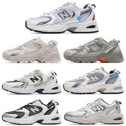 Designer de mode chaussures de course en maille chaussures à la mode chaussures de sport pour hommes et femmes assorties à toutes sortes de vêtements Tout va ensemble Couple populaire Tendance