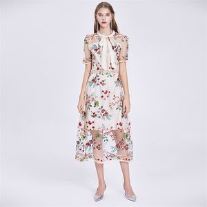 Fashion Designer Runway Jurk Zomer Dames Bow Collar Korte Mouw Floral-Print Borduurwerk Elegante Lange Jurken 210520
