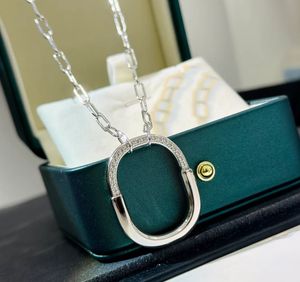 Fashion Designer Series Familie ingelegde diamanten ketting met goud vergulde middelgrote slotkraagketen