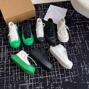 Zapatos de diseñador de moda Mujer hombre Zapatos casuales Vulcan Classic negro blanco verde Lona de caña alta Zapatillas con cordones Trainer ocio playa Flat Skate zapatos de baloncesto