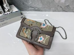 Modeontwerper schoudertas koppeling flap handtas portemonnee controle lederen portemonnee solide hasp vierkante vrouwen luxe handtassen