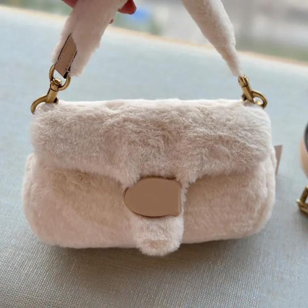 Designer de mode sac à bandoulière Teddy Mini sacs fourre-tout Womens Designers floue sac à main pour l'hiver femmes sac à main bandoulière sacs à main rose violet Totes