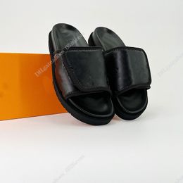 Zapatillas de diseñador de moda Calidad de lujo Sandalias casuales al aire libre Playa junto al mar Hombres mujeres pareja zapatillas Estilo negro