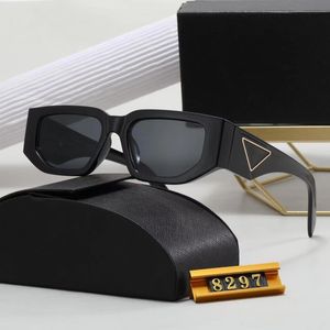 Mode-ontwerper vierkante zonnebril klassieke bril goggle outdoor strand zonnebril voor man vrouw groot frame optionele driehoekige handtekening