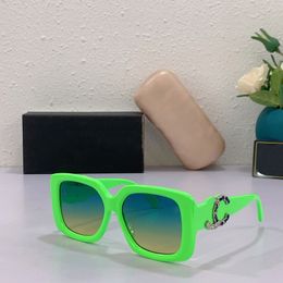 Lunettes de soleil en métal acétate de créateur de mode avec des lunettes de soleil élégantes simples et élégantes