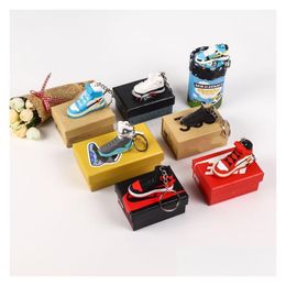Fashion Designer Stéréo Sneakers Porte-clés 3D Mini Chaussures de basket-ball Porte-clés Hommes Femmes Enfants Bague Sac Pendentif Anniversaire Cadeau de fête avec Dh3Qi