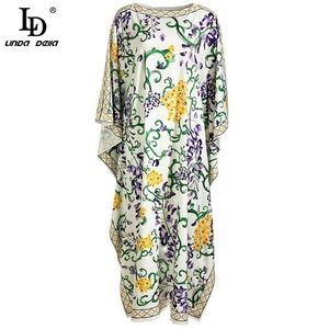 Fashion Designer Summer Loose 5XL Plus Size Abito lungo da donna Manica a pipistrello Flower Print Bohemian Maxi Abiti 210522