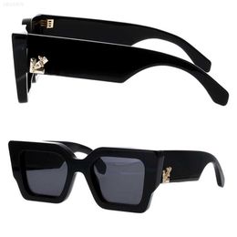 Lunettes de soleil créatrices de mode Classic Black Full-Frame Protection des yeux Men de mode UV400 LES LUNES DE PROTECTION
