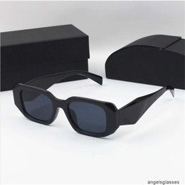 modeontwerper zonnebril klassieke brillen bril outdoor strandzonnebril voor man vrouw 9 kleuren optioneel driehoekige handtekening hoge kwaliteit 2025