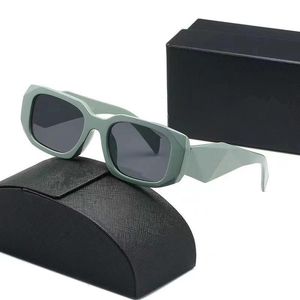 Lunettes de soleil de créateur de mode lunettes classiques lunettes de soleil de plage en plein air pour homme femme mélanger les couleurs