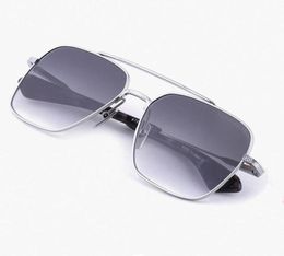 Gafas de sol de diseñador de moda para hombres Vuelo de gafas de gafas siete DTS111 Nuevo diseño de diseño de metal clásico cuadrado vintage dit8365252