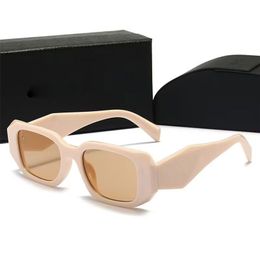 Diseñador de moda Gafas de sol para mujer Gafas de sol de lujo con marca P Gafas de sol de playa para hombre Mujer Gafas 13 colores Gafas de sol de alta calidad UV400