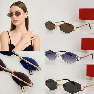 Gafas de sol de diseñador de moda para mujer Marco metálico Espejos de rana Temperamento lujoso Gafas de sol adornadas de colores claros para conducir en la playa CT8100359