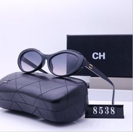 Modeontwerper zonnebril Goggle Strandzonnebril voor man en vrouw Brillen 13 kleuren Hoge kwaliteit chanels chan chane channel chael chanl zonnebril