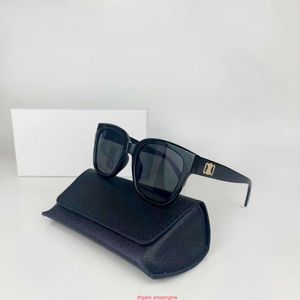 Modeontwerper zonnebril Goggle Strandzonnebril heren en dames meerdere kleuropties van goede kwaliteit te koop