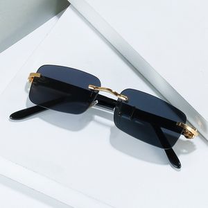 Des lunettes de soleil de cr￩ateur de mode Lunes de luxe Men de lunettes C￩dyjouses en or argent Lunette Homme Casual Square sans crapat