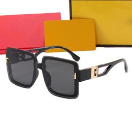 Modeontwerper zonnebril dames heren zonnebril Klassieke stijl Mode buitensport Reizende zonnebril Hoge kwaliteit