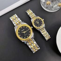 Modeontwerper kijkt naar eenvoudige mode casual boskwarts stijl legeraal set stalen bandliefhebbers horloge