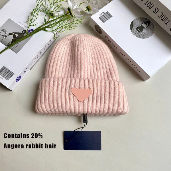 Créateur de mode hiver chaud Angora fourrure de lapin hommes et femmes chapeau tricoté chapeau sans bord protecteurs d'oreilles décontractés chapeau de peau de haricot doux