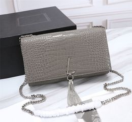 Diseñador de moda Bolso de mujer Mujer Woc Bolso de hombro Bolso Monedero Caja original Cuero genuino Cruz Cuerpo Cadena Alto grado Calidad Bolso cruzado Múltiples colores