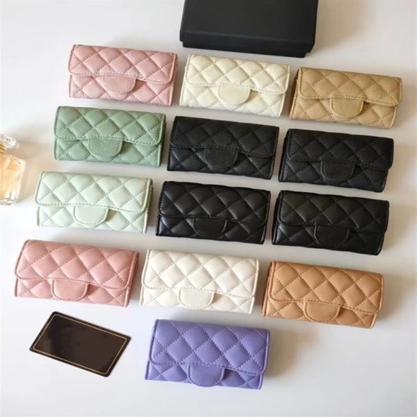 Diseñador de moda Mujeres Titulares de tarjetas Pliegue Solapa Patrón clásico Caviar Piel de cordero Todo Negro Mujer Pequeña Mini Cartera Color puro P183P