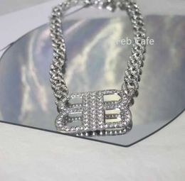 Créateurs de mode BB Collier Collier à double lettre de liaison cubaine Collier pendentif avec diamants pour hommes et femmes